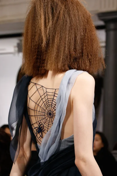 Look 106